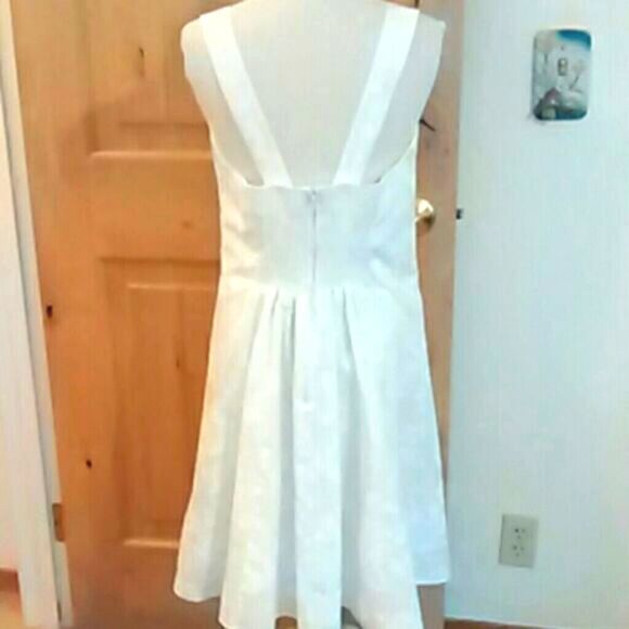 Jade Fashions Dress  - Picture 3 of 7